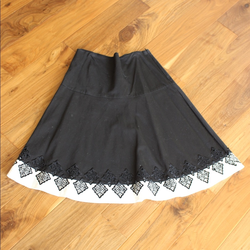Oscar by Oscar De La Renta Skirt - Size 6